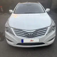 ازرا گرنجور 2012