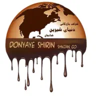کارگر انبار پخش مواد غذایی