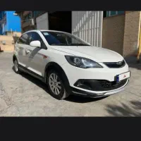 ام وی ام لاکچری s