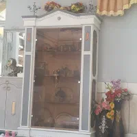 فروش گنجه جنس چوب رنگ شده مرتب فروش بعلت کمبود جا