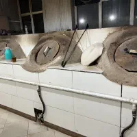 شاطر نان تنوری وخمیر چونه گیر و(پاچالدار بازنشسته)