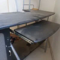 میز کامپیوتر