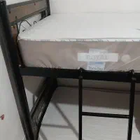 خوشخواب و تخت