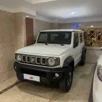 سوزوکی جیمنی ۵ درب