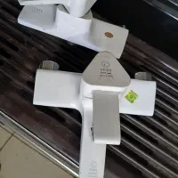 دوعدد شیر حمام و دستشویی مارک آذین درحدنو
