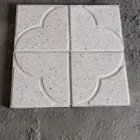 نقش موزاییکی پرسی