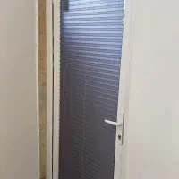 پرده حریر ساده وطرح دار وانواع مخمل در رنگ بندی