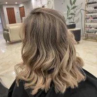 رنگ و لایت