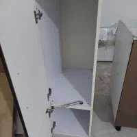 کابینت هایگلاس بسیار تمیز