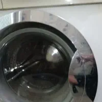 لباسشویی کاملا سالم در حد نو
