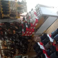 فروشنده خانم واقا