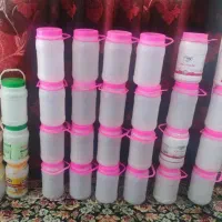 دبه ماست و ظرف خرما دو کیلویی شسته شده سالم