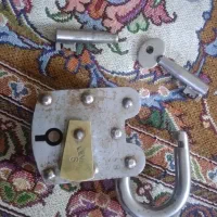 قفل پاکستانی اصل