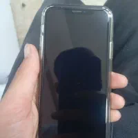 یک عدد گوشی آیفون به فروش می‌رسد