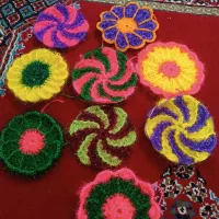 اسکاج.طرح های مختلف  با کاموا سوزنی درجه یک