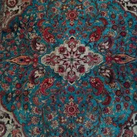 فرش نخ ابریشم محتشم