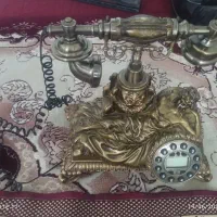 تلفن برنزی سلطنتی