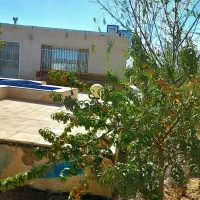 باغ اماده. با تمام امکانات