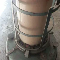 بخاری نفتی قدیمی بفروش میرسد