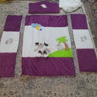 روتختی کودک نو و مخمل با عروسک برجسته