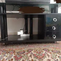 میز زیر تلوزیون