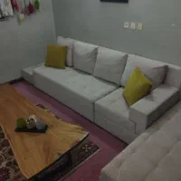 مبلمان ۷ نفره به همراه میز جداگانه