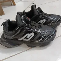 کفش اسپرت