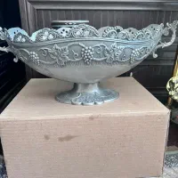 تعدادی ظرف دکوری سالم و‌نو