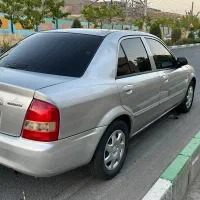 مزدا ۳۲۳ بیرنگ