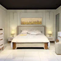 یک فروشنده خانم نیازمندیم