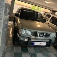 نیسان پیکاپ مدل ۸۱ شخصی