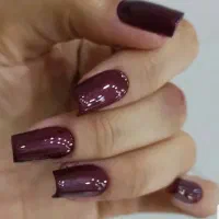 کاشت و ترمیم ناخن .