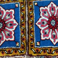 فرش دستباف رو صندلی