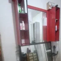 آینه و دکور وصندلی