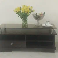 میز تلویزیون با چوب محکم سالم و شیک