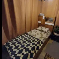 کسی هست همخونه بخاد