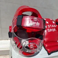 دستکش و کلاه بوکس و تکواندو سالم