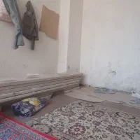 به یک کارگر کاشی کار نیازمندم