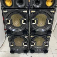 یک‌جفت باند سونیا رقص نور