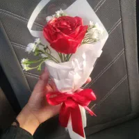 تک شاخه گل