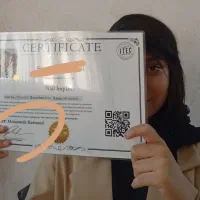 اموزش کاشت ناخن فقط دومیلیون و پونصد با مدرک