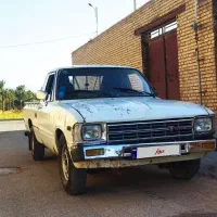 تویوتا ۸۳ هایلوکس