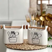 جا قاشقی سرامیکی دسته چوبی