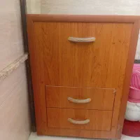 صندلی چرخ دار کمد دار
