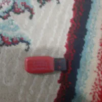 فلش ۸ گیگ نو سالم