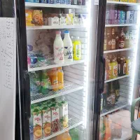 یخچال ویترینی