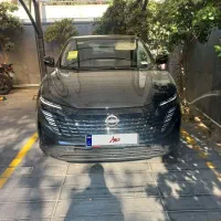 نیسان قشقایی 2025  وارداتی