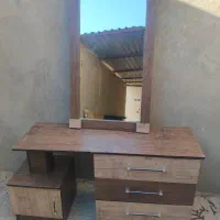 میز ارایش ام دی اف