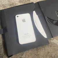 ایفون 4s