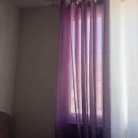 یک عدد والن پرده رنگ بنفش